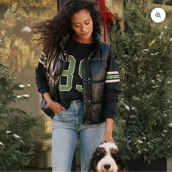 Evereve Black Faux Leather Vest Size Small - Picture 2 of 13